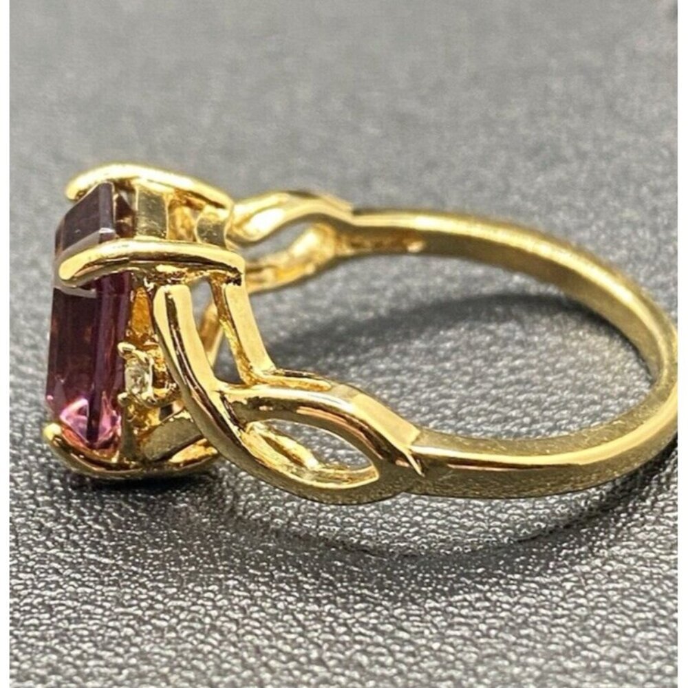 Emerald Cut Amethyst Ring CZ Accent 14k Yellow Gold Plated Size 7 Wt 3 Grams - Picture 2 of 13